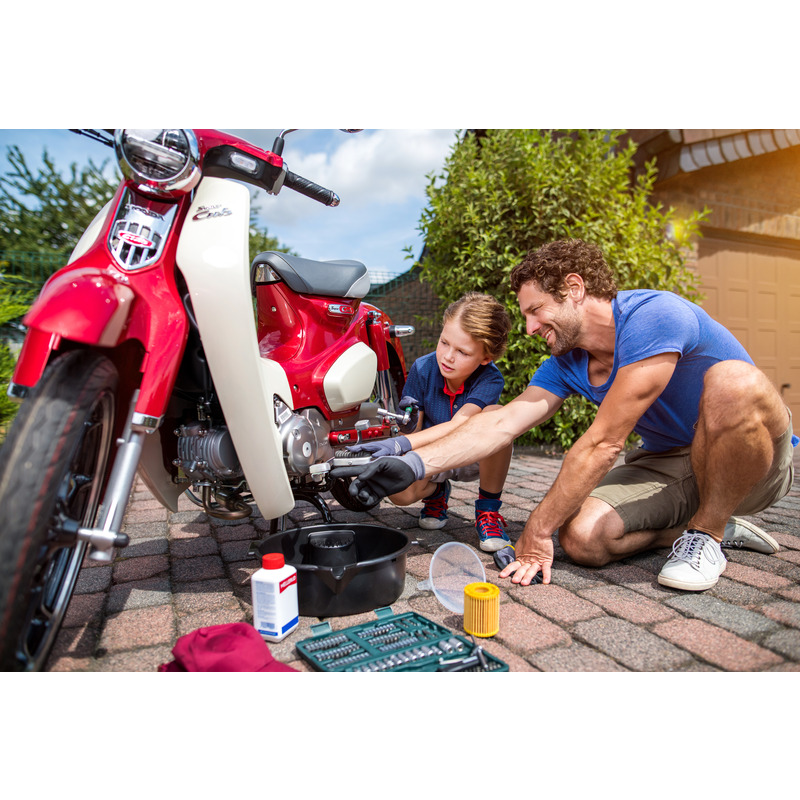 imb-0420-02-familie-mofa-20250606020002_2fd10f79a01658c7