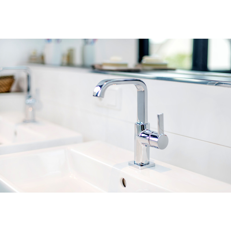 imb-0420-04-innen-badezimmer-waschbecken-20250616105045-440414_25db32aa94c9758f